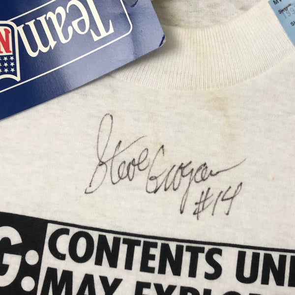 Vintage Deadstock NWT NFL New England Patriots Explosive Football Steve Grogan Autographed T-Shirt (XL)