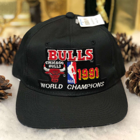 Vintage Deadstock NWT NBA Chicago Bulls 1991 World Champions Sports Specialties Twill Snapback Hat