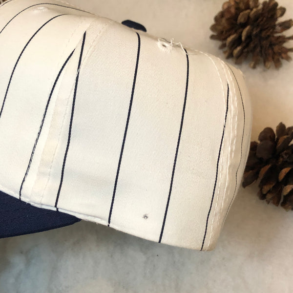 Vintage MLB New York Yankees Logo 7 Pinstripe Twill Snapback Hat