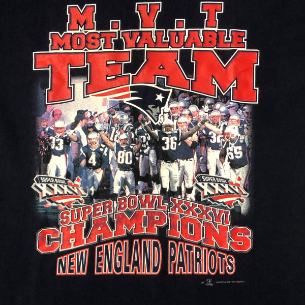 Vintage 2001 NFL New England Patriots M.V.T. Most Valuable Team Super Bowl XXXVI Champions T-Shirt (L)