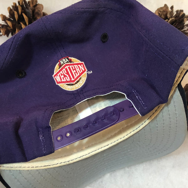 Vintage NBA Sacramento Kings New Era Wool Snapback Hat
