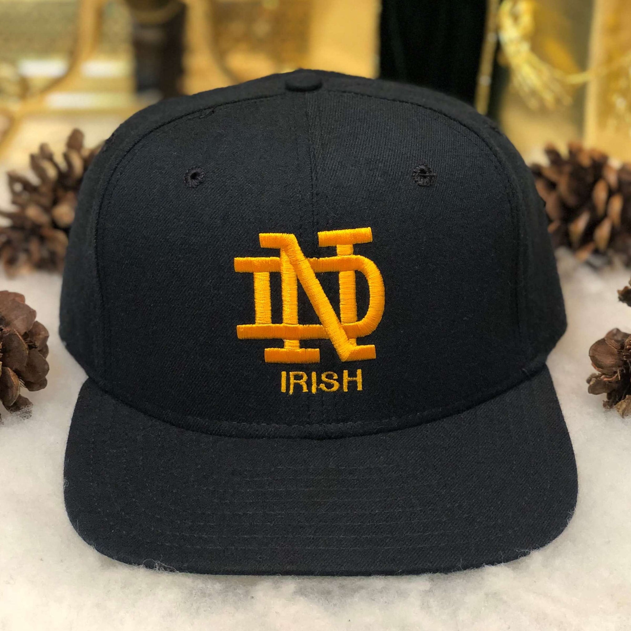 Vintage NCAA Notre Dame Fighting Irish New Era Wool Snapback Hat