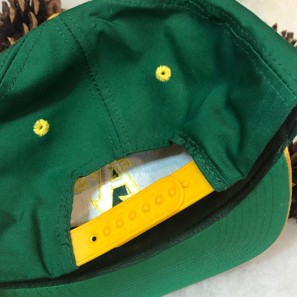 Vintage MLB Oakland Athletics Twins Enterprise Twill Snapback Hat