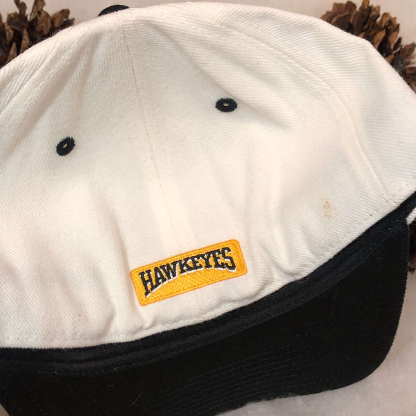 Vintage NCAA Iowa Hawkeyes Top of the World Wool Fitted Hat 7 1/8