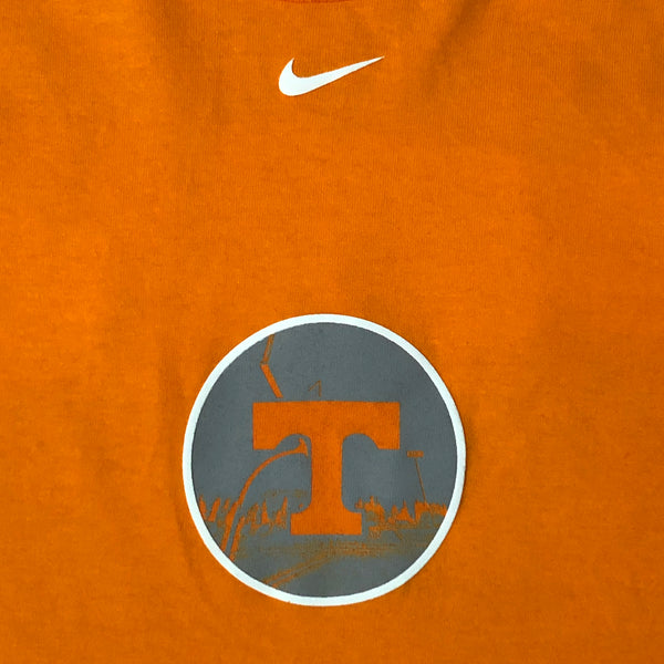 Vintage Deadstock NWOT NCAA Tennessee Volunteers Football "Go Big Orange" Nike T-Shirt (XXL)