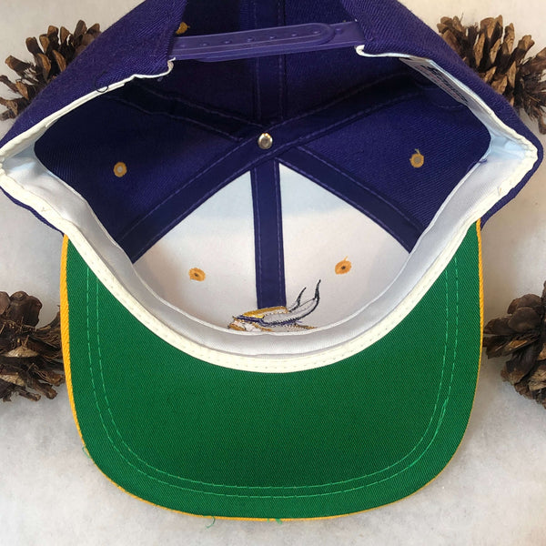 Vintage NFL Minnesota Vikings Sports Specialties Brim Script Wool Snapback Hat
