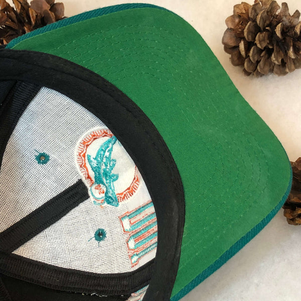 Vintage NFL Miami Dolphins Apex One Wool Snapback Hat