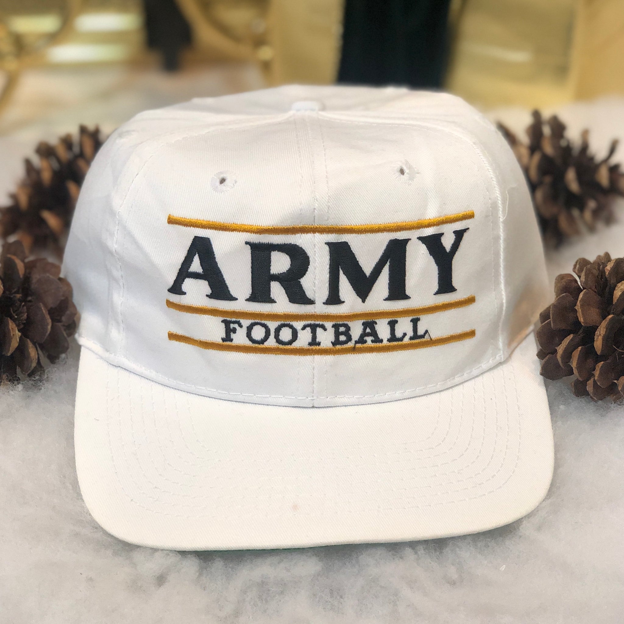Vintage NCAA Army Black Knights Football The Game Split Bar Twill Snapback Hat