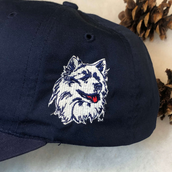 Vintage NCAA UConn Huskies Hebrew Connecticut Jewish Ledger Twins Enterprise Twill Snapback Hat