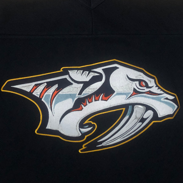 Vintage NHL Nashville Predators CCM Jersey (M)