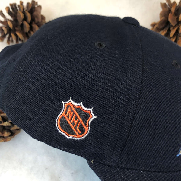 Vintage NHL Colorado Avalanche Sports Specialties Plain Logo Wool Snapback Hat