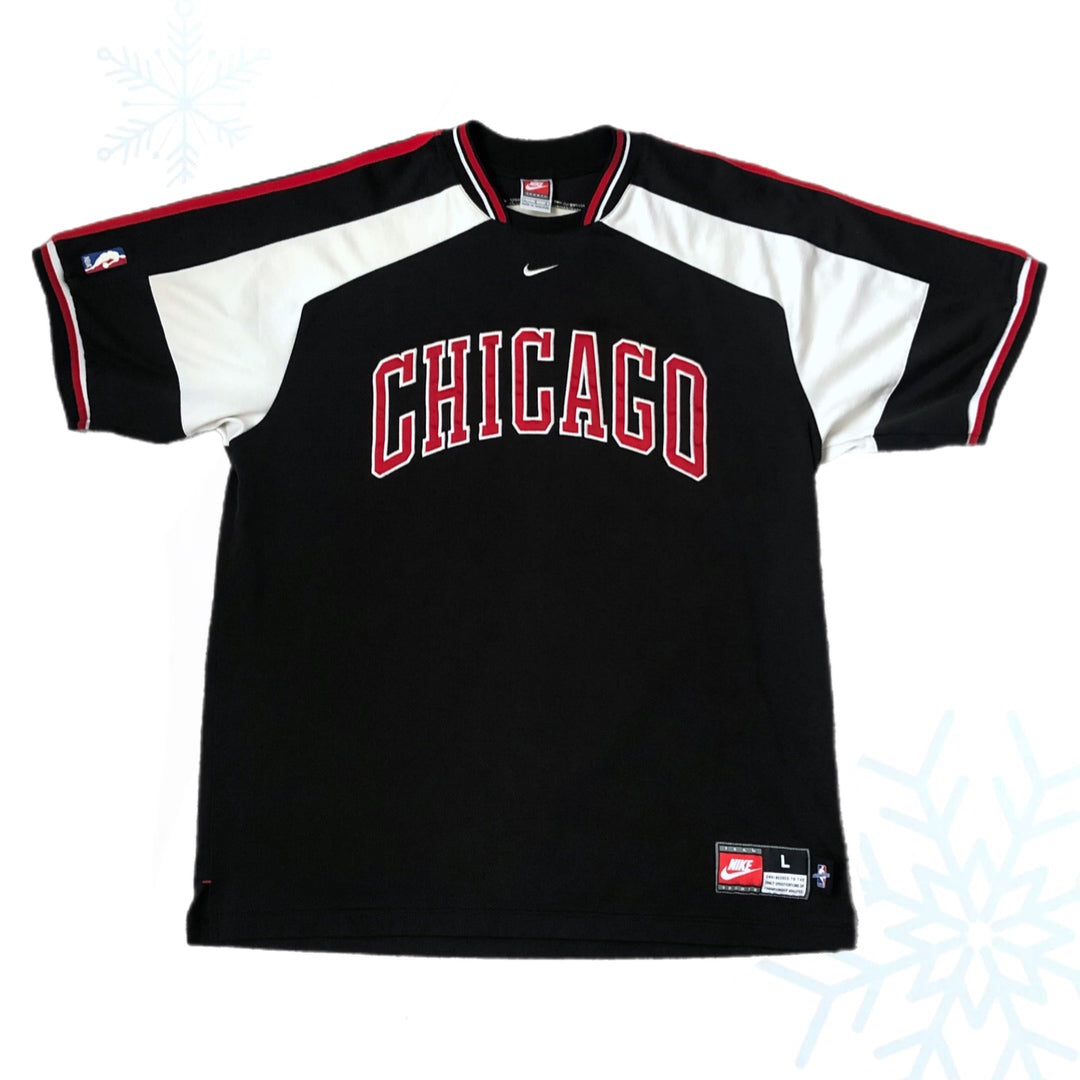 Vintage NBA Chicago Bulls Nike Warmup Shooting Shirt (L)