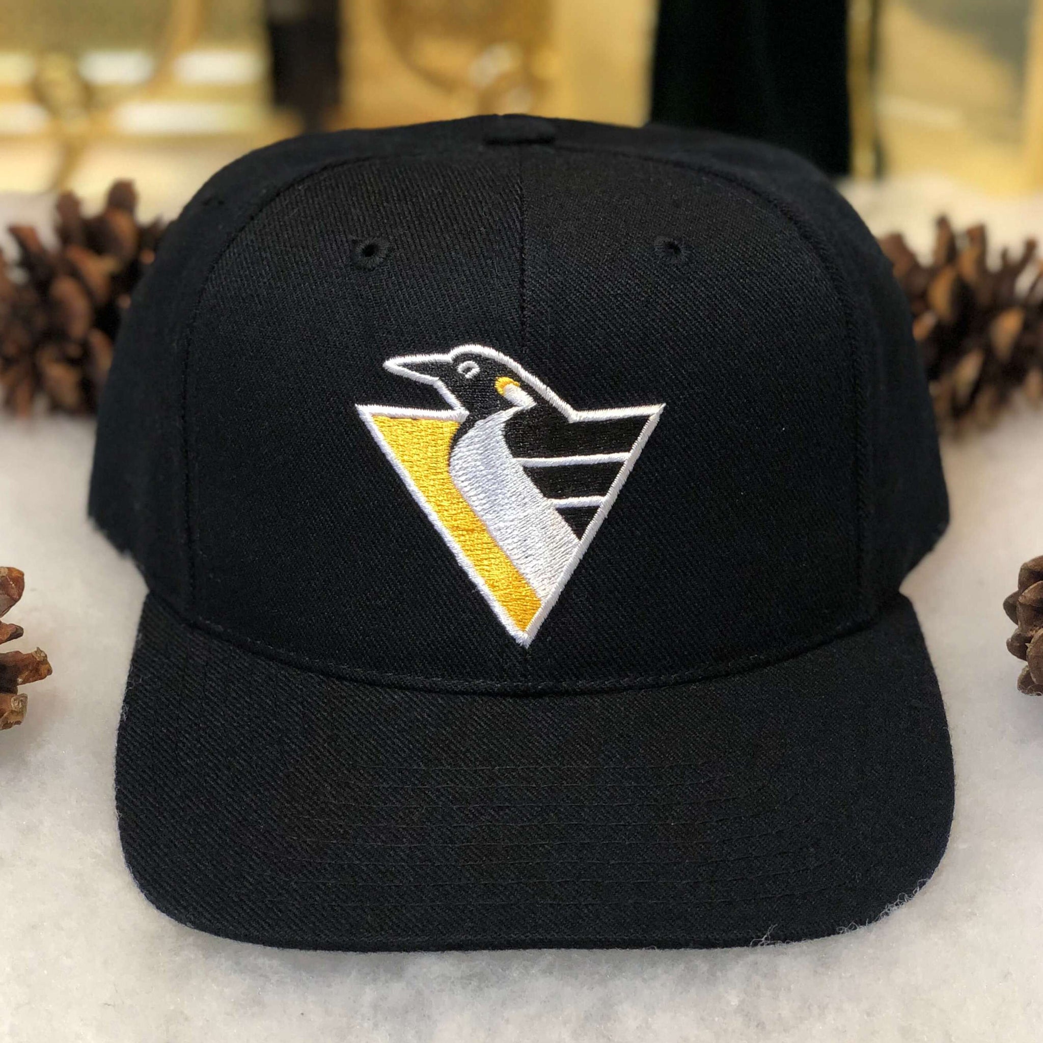 Vintage NHL Pittsburgh Penguins American Needle Wool Snapback Hat