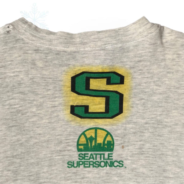 Vintage NBA Seattle Supersonics Magic Johnson T's T-Shirt (L)