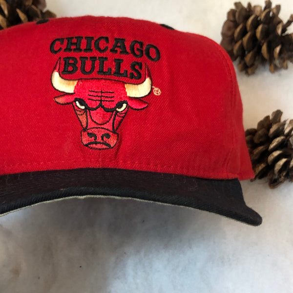Vintage NBA Chicago Bulls New Era Wool Snapback Hat