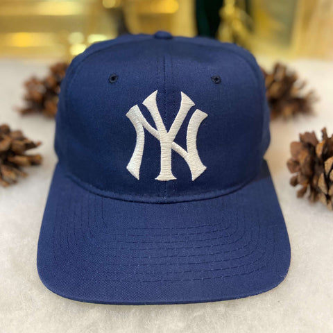 Vintage MLB New York Yankees Annco Twill Snapback Hat