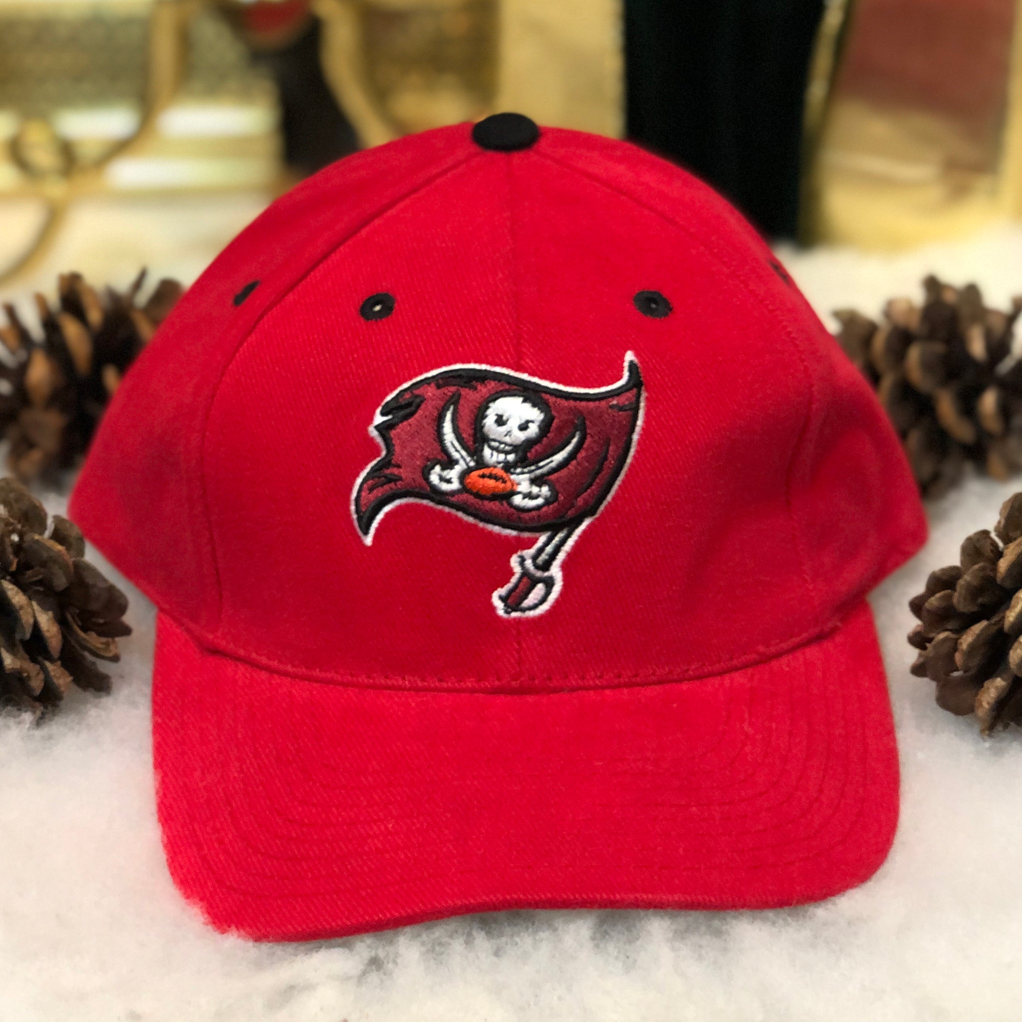 Vintage NFL Tampa Bay Buccaneers Logo Athletic Strapback Hat