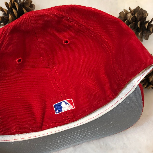Vintage MLB Philadelphia Phillies New Era Wool Fitted Hat 7