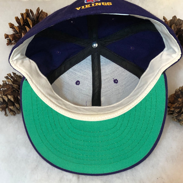 Vintage NFL Minnesota Vikings American Needle Fitted Hat 7 1/8
