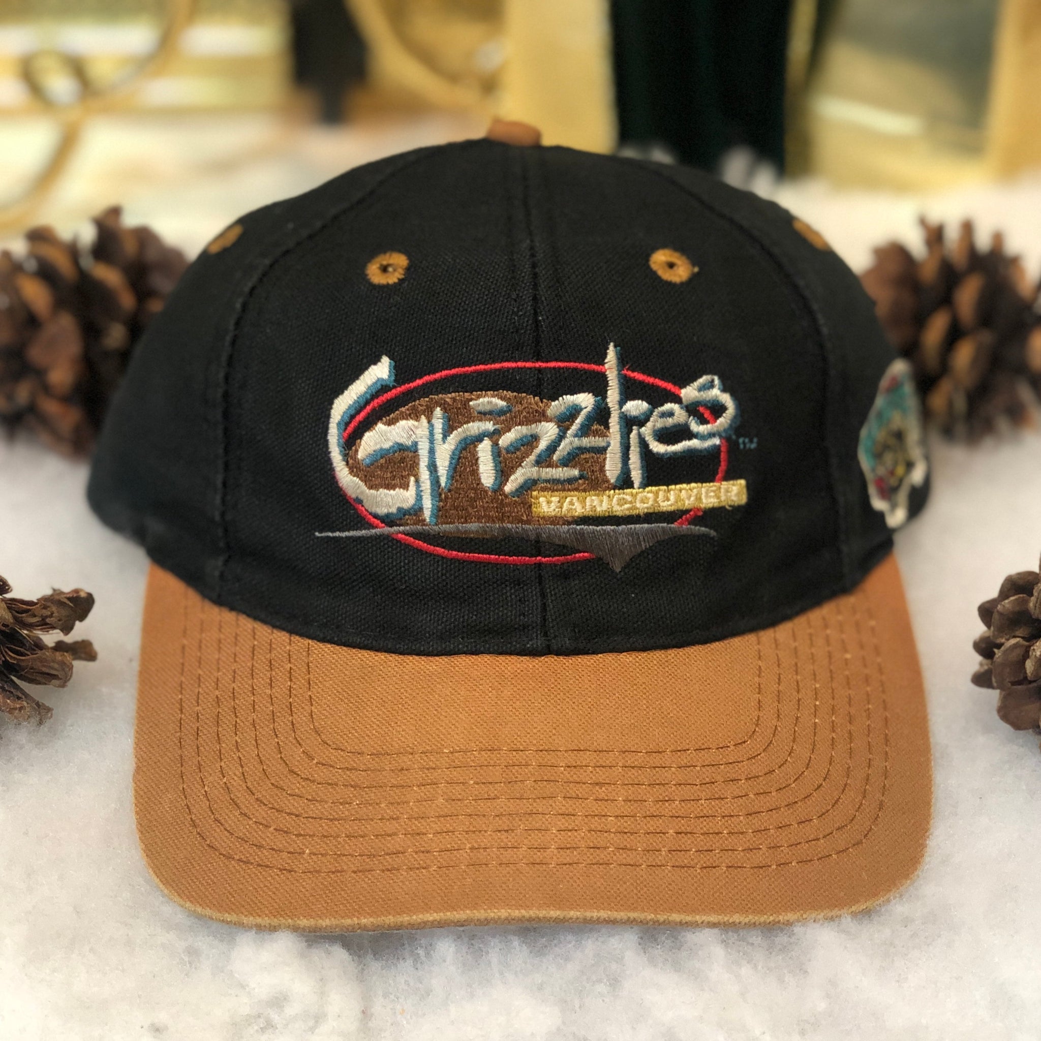 Vintage NBA Vancouver Grizzlies Logo Athletic Snapback Hat