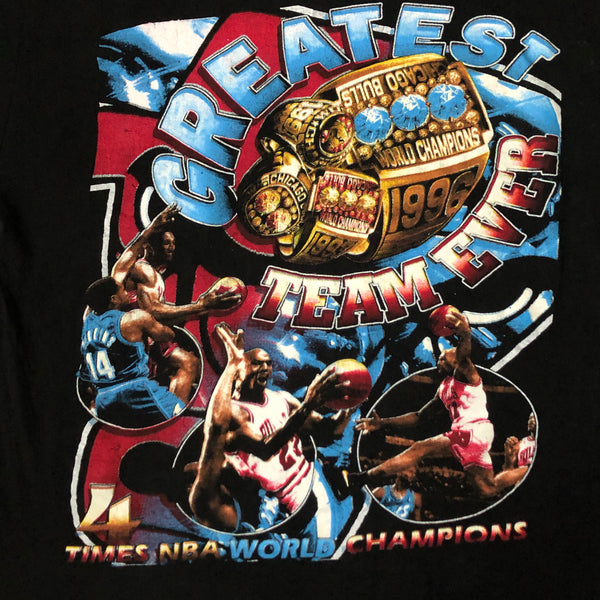 Vintage 1996 NBA Chicago Bulls 4x Champions "The Greatest Team Ever" Bootleg Rap Tee T-Shirt (XL)