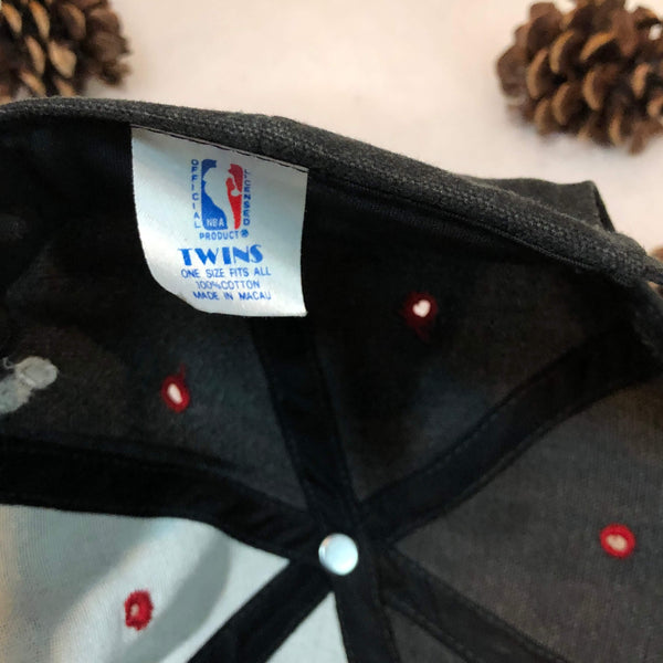 Vintage NBA Chicago Bulls Twins Enterprise Strapback Hat