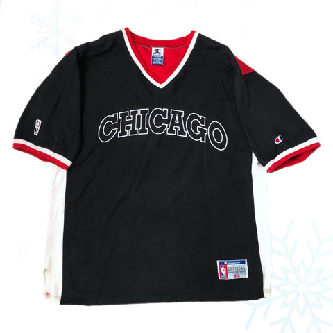 Vintage NBA Chicago Bulls Champion Warmup Shooting Shirt (XL)