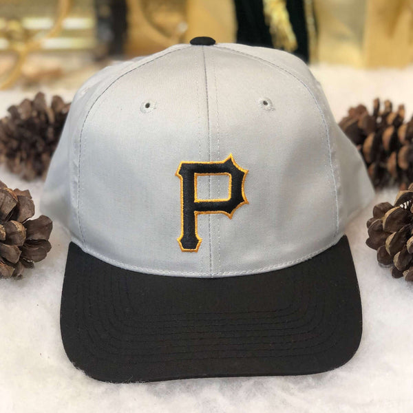 Vintage MLB Pittsburgh Pirates Outdoor Cap Twill Snapback Hat