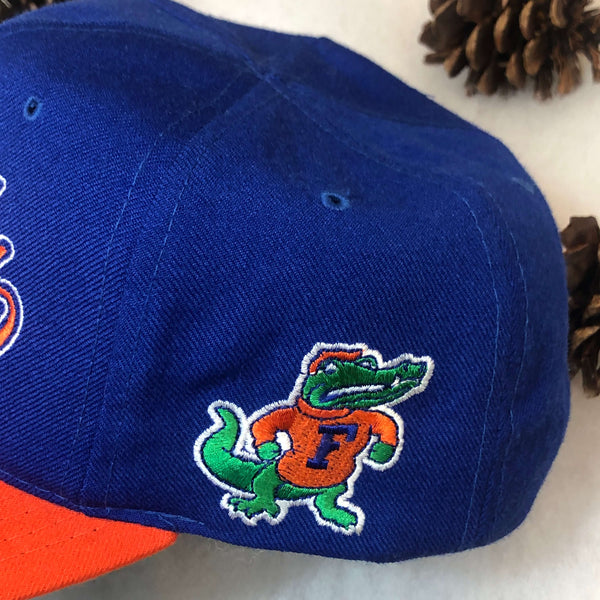 Vintage NCAA Florida Gators Starter Tailsweep Script Wool Snapback Hat