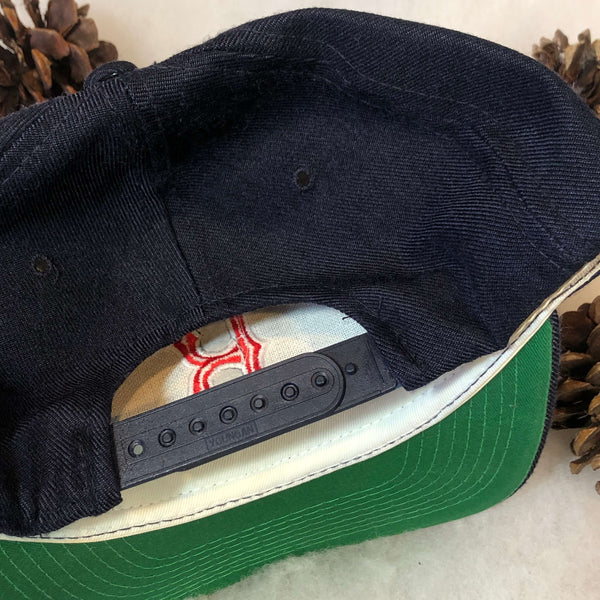 Vintage MLB Boston Red Sox Sports Specialties Plain Logo Wool Snapback Hat