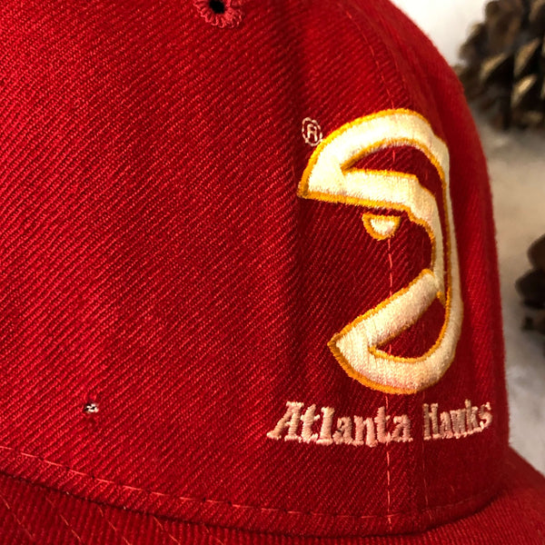 Vintage NBA Atlanta Hawks New Era Wool Fitted Hat 7 1/8