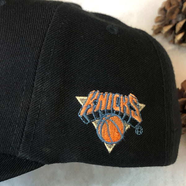 Vintage NBA New York Knicks Champion Wool Snapback Hat