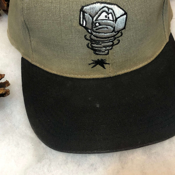 Vintage MiLB Lansing Lugnuts Outdoor Cap Strapback Hat