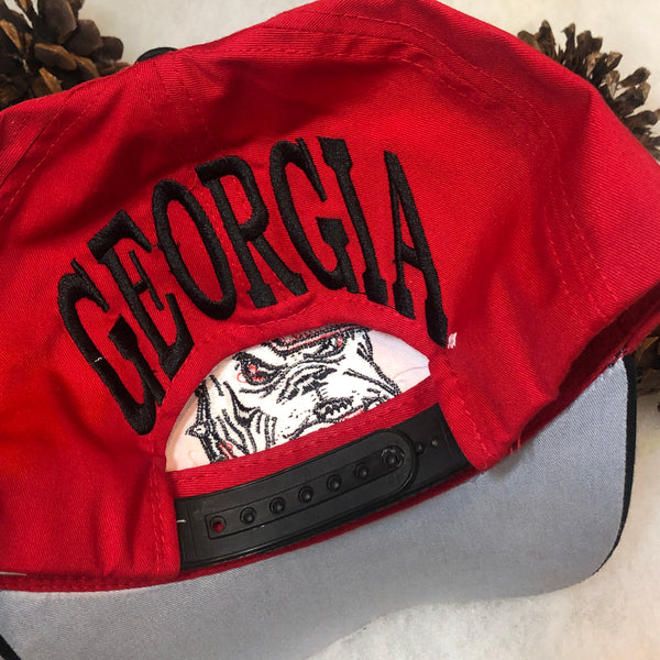 Vintage NCAA Georgia Bulldogs Brim Spellout Twill Snapback Hat