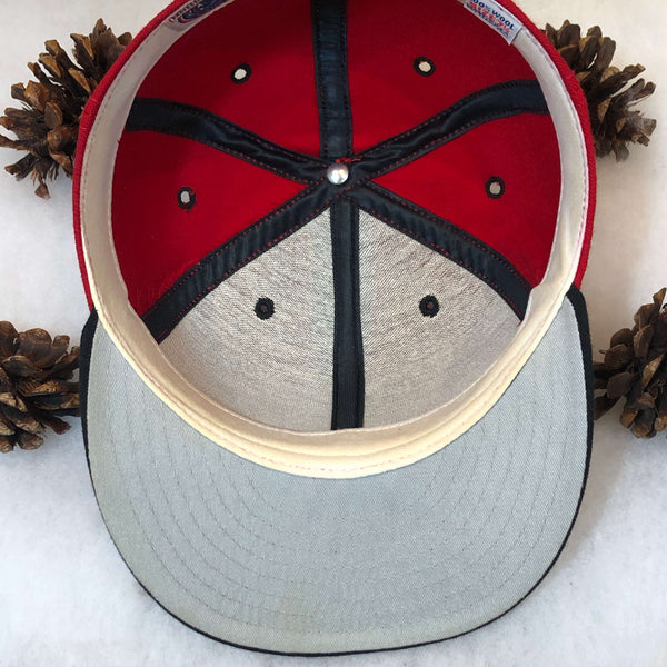 Vintage MiLB Lansing Lugnuts New Era Wool Fitted Hat 7 1/4