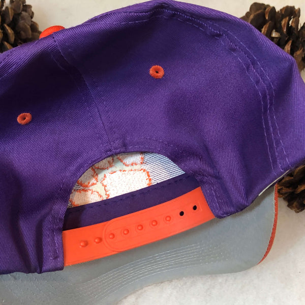 Vintage NCAA Clemson Tigers Logo Athletic Twill Snapback Hat