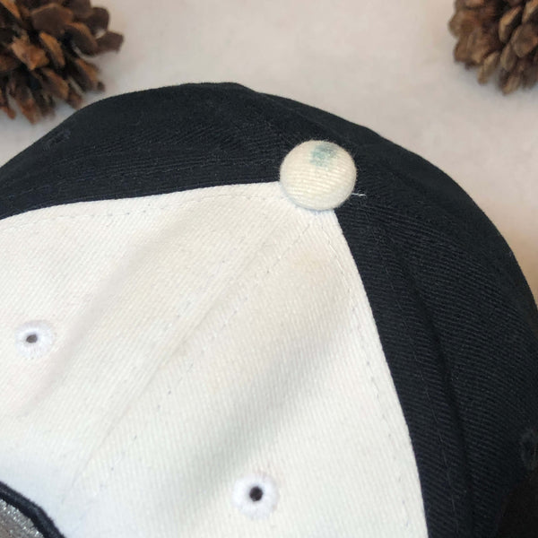 Vintage MiLB Lansing Lugnuts Outdoor Cap Strapback Hat