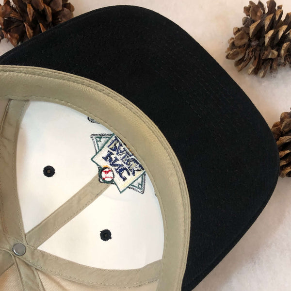 Vintage PNC Park Pittsburgh Pirates Outdoor Cap Strapback Hat