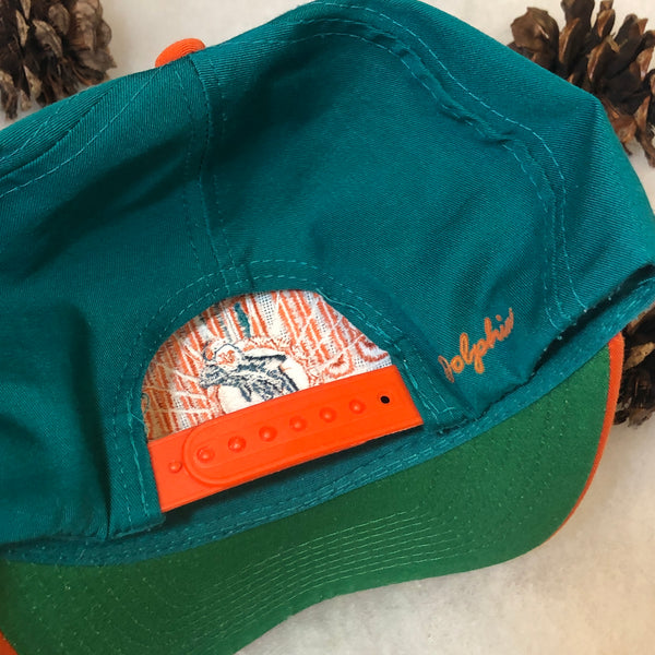 Vintage NFL Miami Dolphins Signatures Burst Twill Snapback Hat
