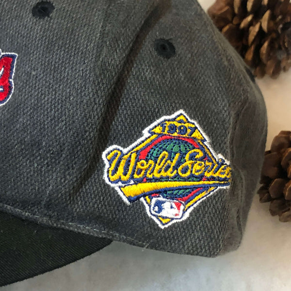 Vintage 1997 MLB World Series Cleveland Indians Logo 7 Snapback Hat