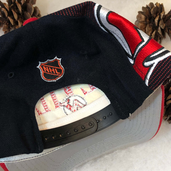 Vintage NHL New Jersey Devils Sports Specialties Black Dome Laser Snapback Hat