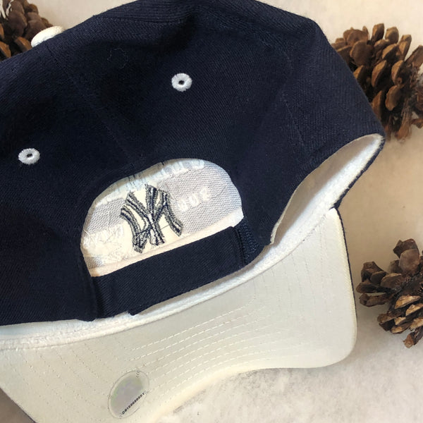 Vintage 2003 MLB New York Yankees Roger Clemens 300 Wins New Era Wool Strapback Hat