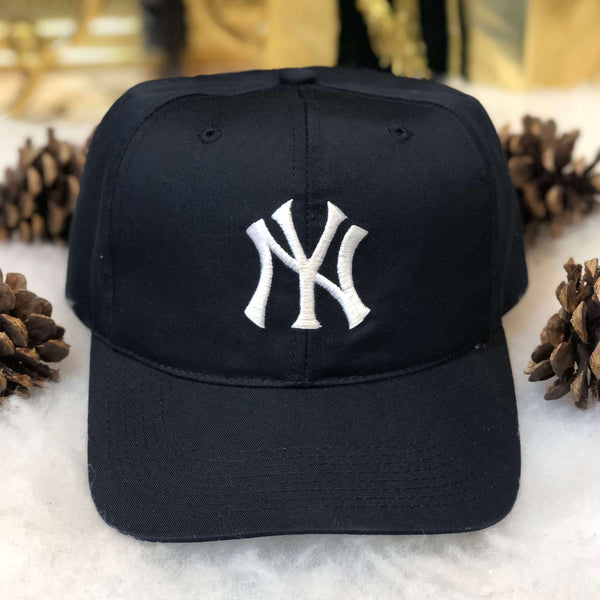 Vintage MLB New York Yankees Sports Specialties Plain Logo Twill Snapback Hat