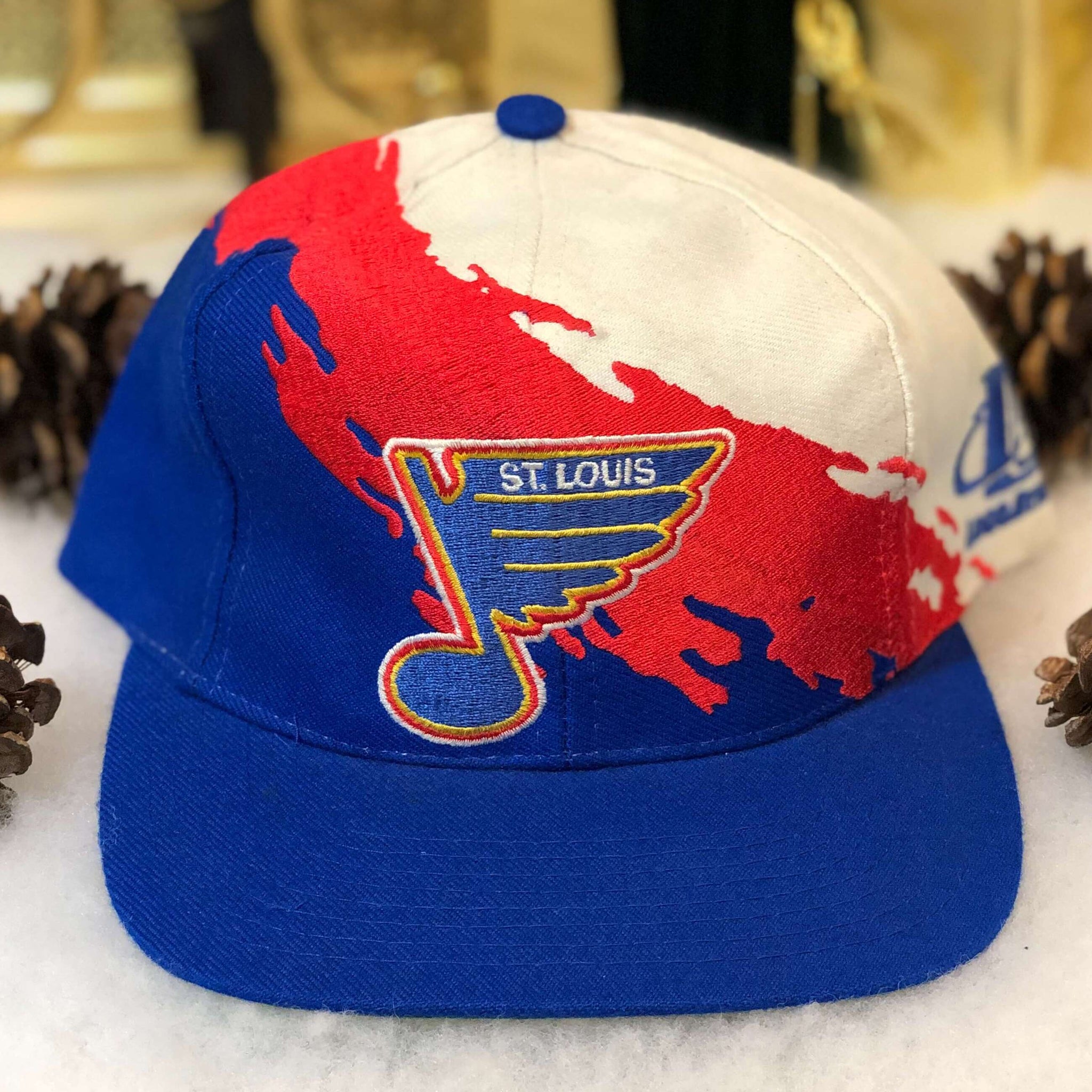 Vintage Deadstock NWOT NHL St. Louis Blues Logo Athletic Splash Snapback Hat