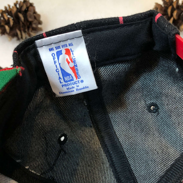 Vintage Deadstock NWOT NBA Chicago Bulls Pinstripe Universal Snapback Hat