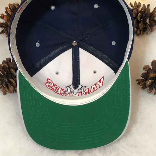 Vintage MLB New York Yankees Annco Twill Snapback Hat