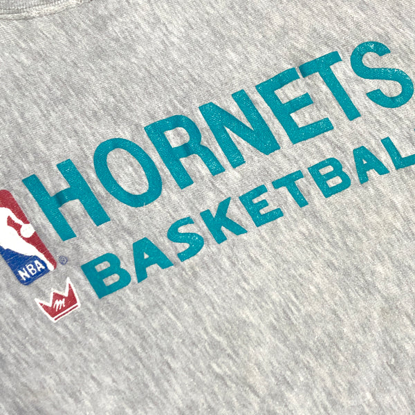 Vintage NBA Charlotte Hornets MacGregor Sand Knit Reverse Weave Crewneck Sweatshirt (M)