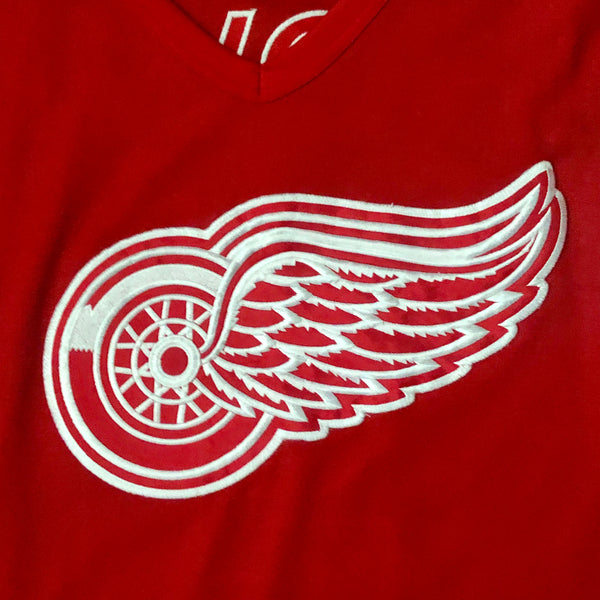 Vintage NHL Detroit Red Wings Gordie Howe Starter Jersey (XL)
