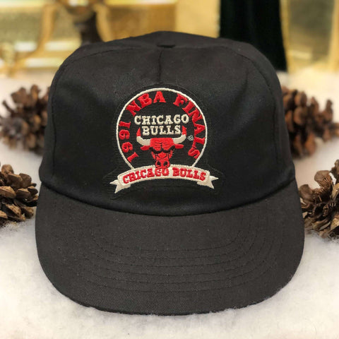 Vintage Deadstock NWOT 1991 NBA Finals Chicago Bulls Universal Twill Snapback Hat