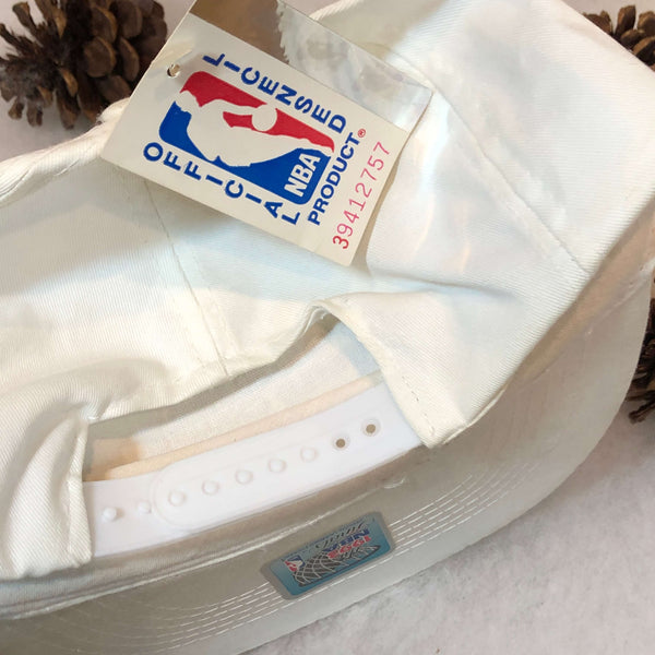 Vintage Deadstock NWT 1993 NBA Chicago Bulls World Champions Logo 7 Twill Snapback Hat